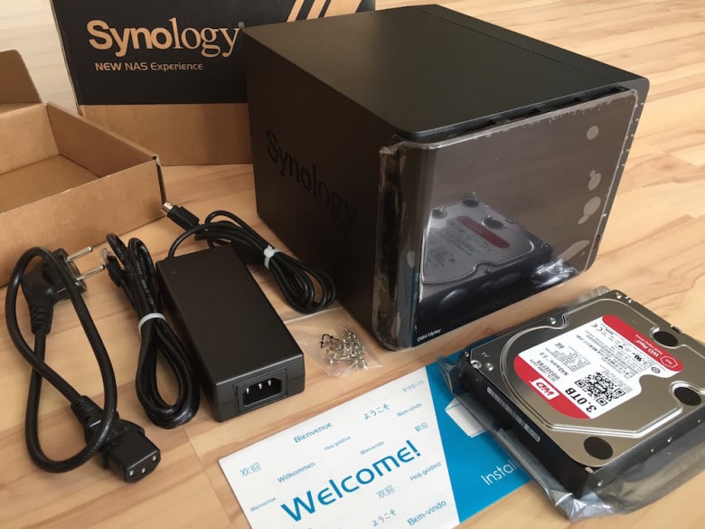 synology-diskstation-ds415play-unboxing-05