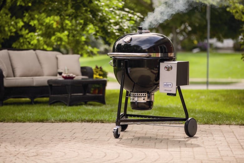 weber-summit-charcoal-grill-01