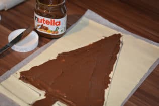 Blätterteig Nutella baum