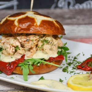 Die besten Tipps für den perfekten Burger - pulledlachs burger - 58