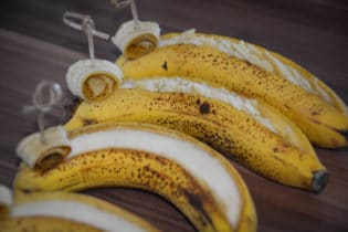Bananenschiffchen vom Grill