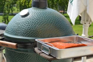 Big Green Egg mit Brisket