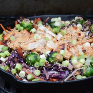 Teriyaki Chicken Bowl aus dem Dutch Oven