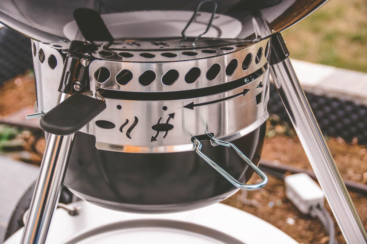 Einfache Temperatursteuerung im Kugelgrill - Aufgetischt.net