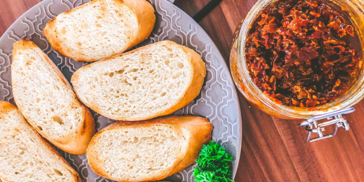 Bacon Jam - die crunchy Speckmarmelade mit Whisky - bacon jam 014 - 2 Bacon Jam - die crunchy Speckmarmelade mit Whisky - bacon jam 014 - 1