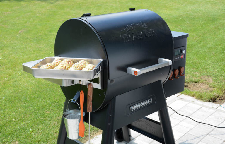 Geräucherte Speckknödel aus dem Smoker - tiroler knödel vom smoker 005 - 19