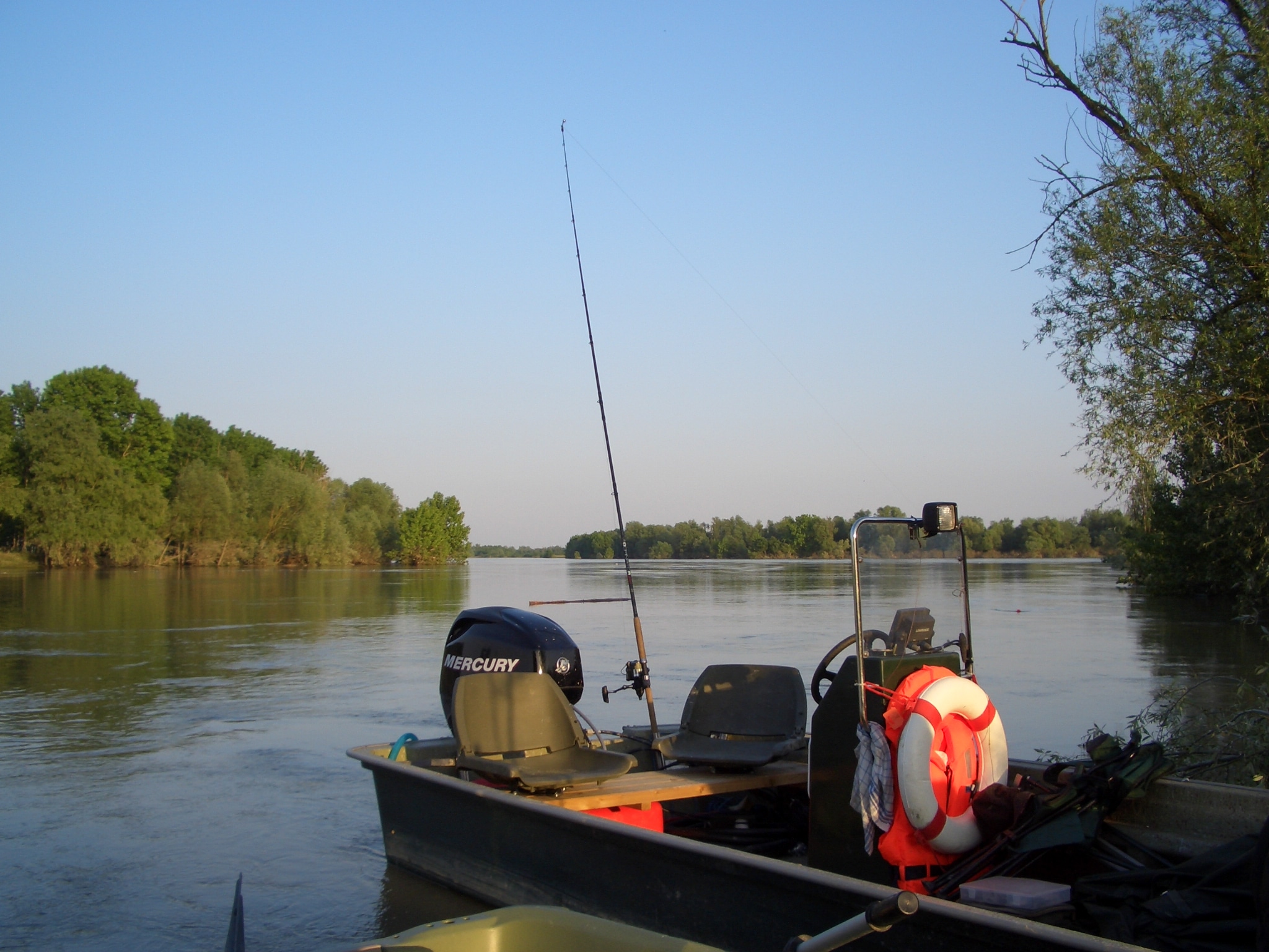 Wallercamp "großer Fluss" am Po