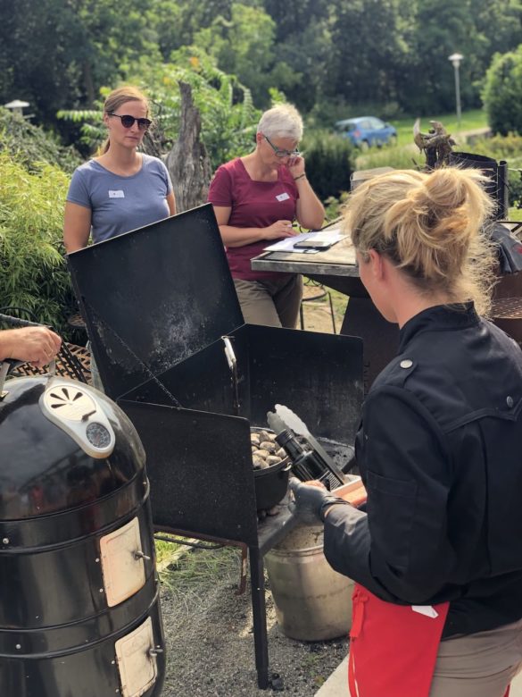 BBQ Jahr 2019 - Unser persönlicher Review - dutch oven kurs 02 - 158