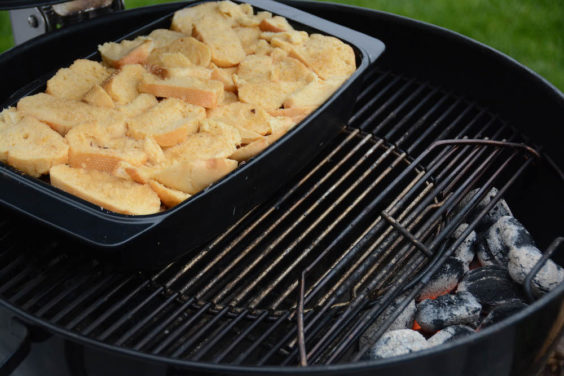 Scheiterhaufen vom Grill, indirekt backen