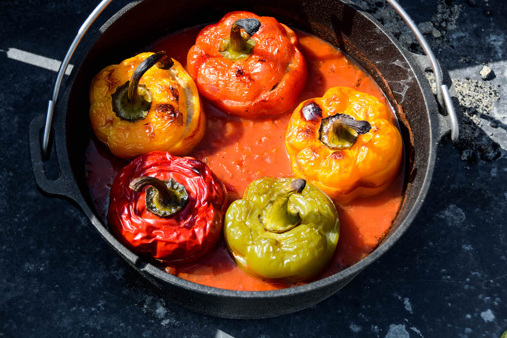 Gefüllte Paprika im Dutch Oven [Top Rezept]- Aufgetischt.net