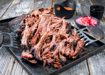 Pulled Pork mit schönem Rauchrand