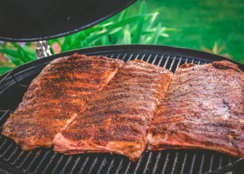 Ribs / Ripperl am Weber Smokey Mountain zubereiten