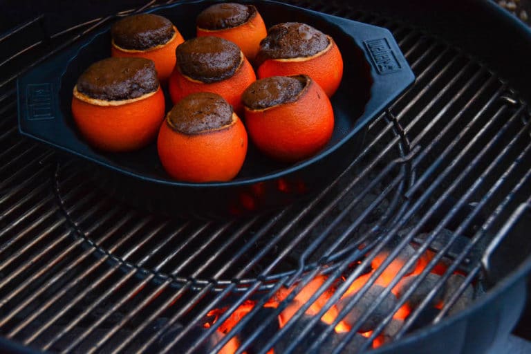 Schokokuchen aus der Orangenschale - Indirekt Grillen