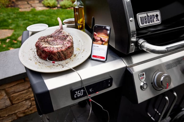 Weber Genesis mit großem Display - Grillneuheiten 2021
