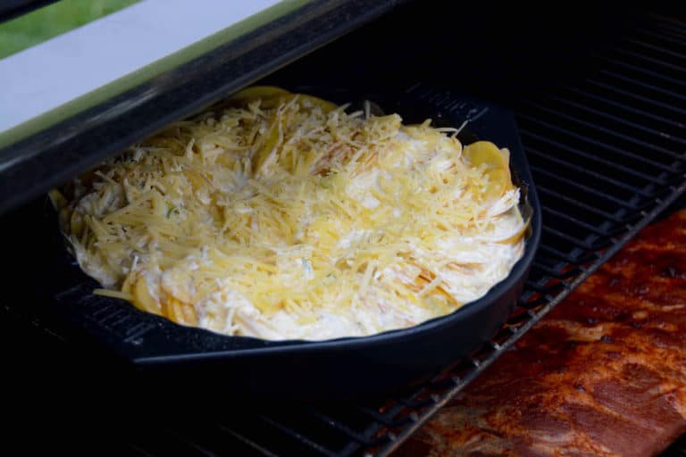 Das Kartoffelgratin im Smoker