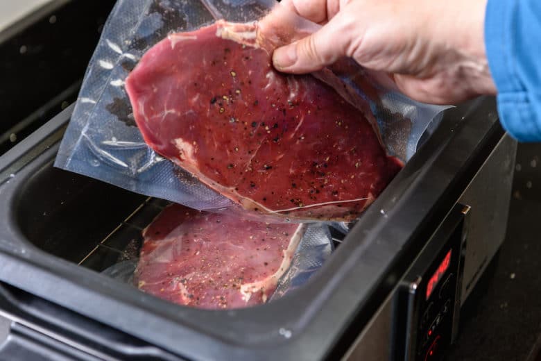 Sous Vide Garer mit Wasserbecken