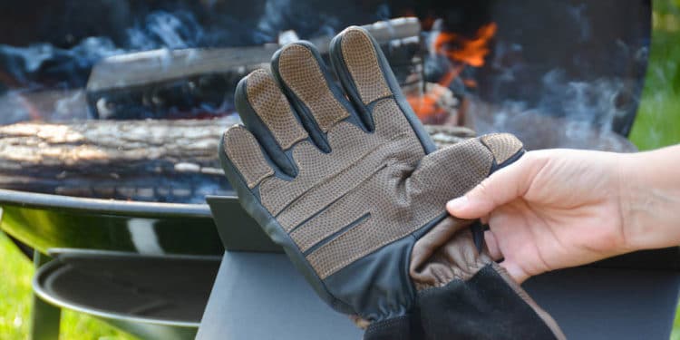 Hochwertige Grillhandschuhe von Rohleder - rohleder dutchoven 11 - 1 Rohleder Grillhandschuhe
