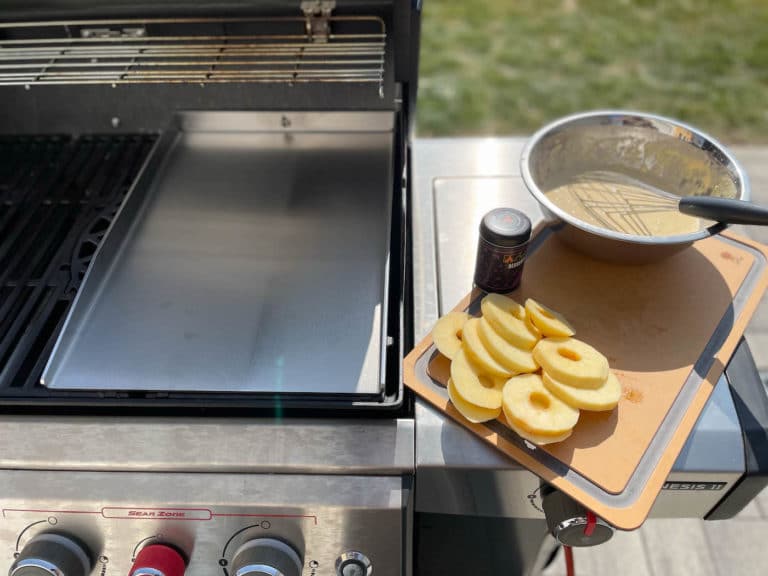 Gebackene Apfelringe im Bierteig vom Grill - apfelringe bierteig 04 - 16