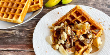 Buttermilch Waffeln mit Bananen & Karamell - bananen karamell waffel 04 - 21 Bananen-Karamell-Waffel