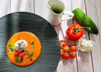 Gazpacho mit Trüffelburrata & Vinaigrette