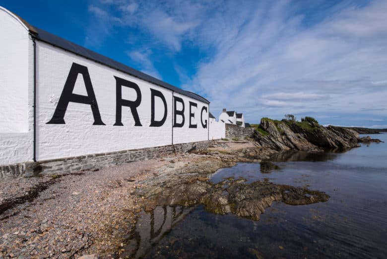 Die besten Whisky Destillerien auf der schottischen Insel Islay - ardbeg - 9