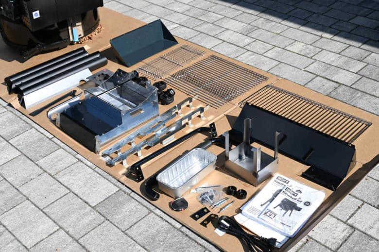 Der SmokeFire EPX4 bereit für den Aufbau