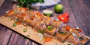 Geräucherte Lachspralinen vom Zedernholz - lachspralinen zedernholz 01 - 33 Lachspralinen am Zedernholz geräuchert