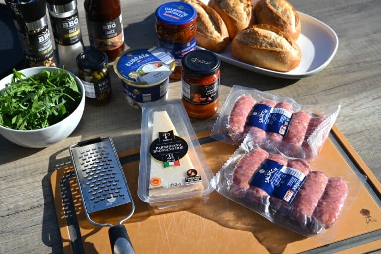 Zutatenüberblick Salsiccia Hot Dog
