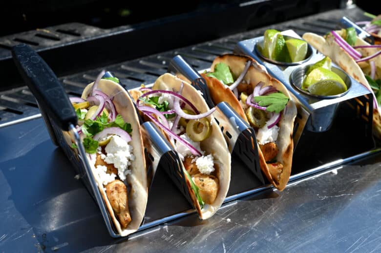 Tacos mit Huhn im Greek Style - perfektes sommerliches Streetfood