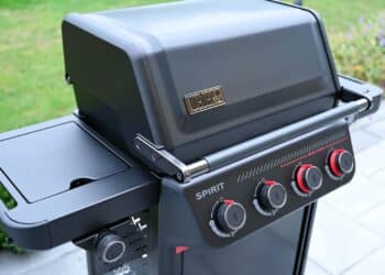 Weber Spirit Stealth Edition